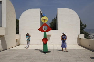 Visiting the Miró Museum during our art history tour in Barcelona after painting in Provence